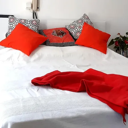 2-level Big Space Near Beach, Bars, Walking Street Lägenhet