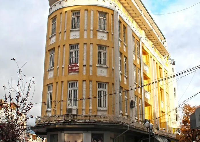 2-level Big Space Near Beach, Bars, Walking Street Lägenhet *