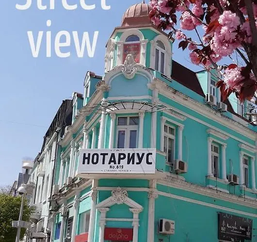 2-level Big Space Near Beach, Bars, Walking Street * Varna